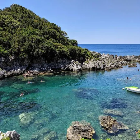 Robertino's Hébergement de vacances Tortora